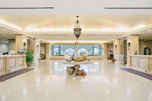 Diamond Beach Condos image 5